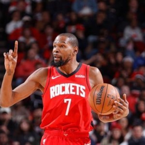 开云真人-火箭反超掘金升西部第三！37岁杜兰特12助攻创纪录