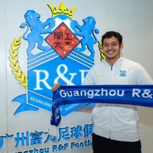 开云棋牌app-吉列尔梅感叹中国防疫做得好 收到新年红包很惊喜